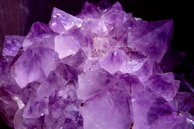 healing stones - Amethyst
